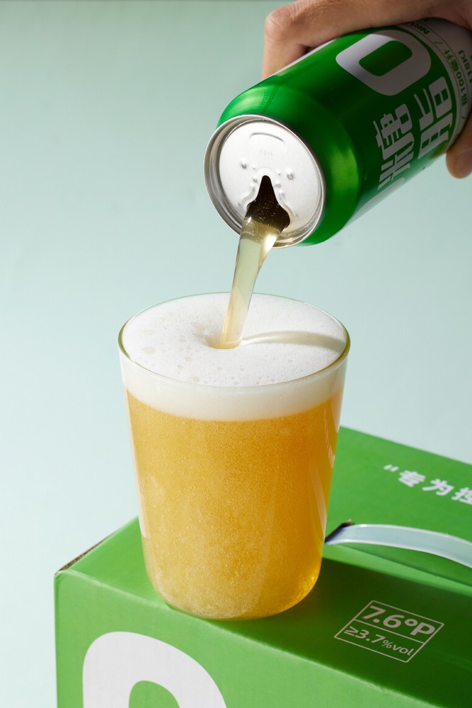 阳春小麦白啤500ml罐装